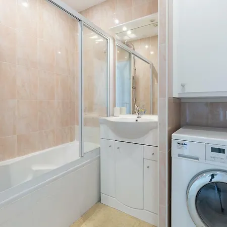 1br Alexandre Iii Cannes